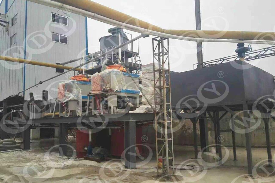 河南安阳陶瓷行业钠长石榴莲视频黄片色设备使用成人榴莲视频