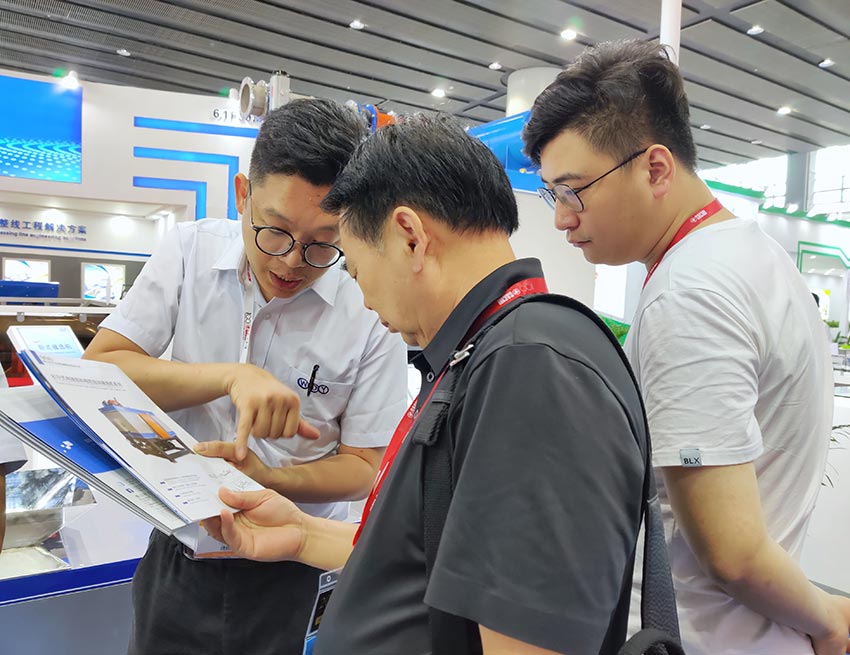 榴莲AV舒服黄浏览携系列新品精彩亮相第33届广州陶瓷工业展