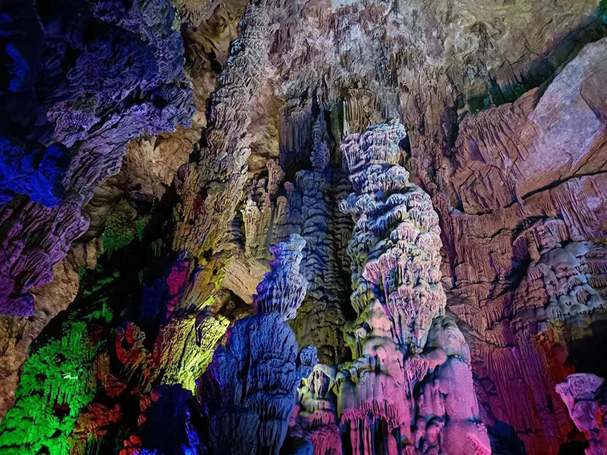 赏山悦水·拥抱自然——榴莲AV舒服黄浏览2020金秋阳朔之旅